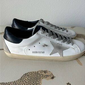 Women's NWT Golden Goose Superstar Leather Sneakers NWOB
